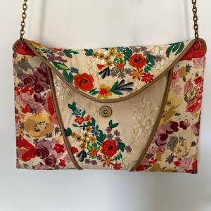Floral Embroidered Purse with Metal Chain Strap